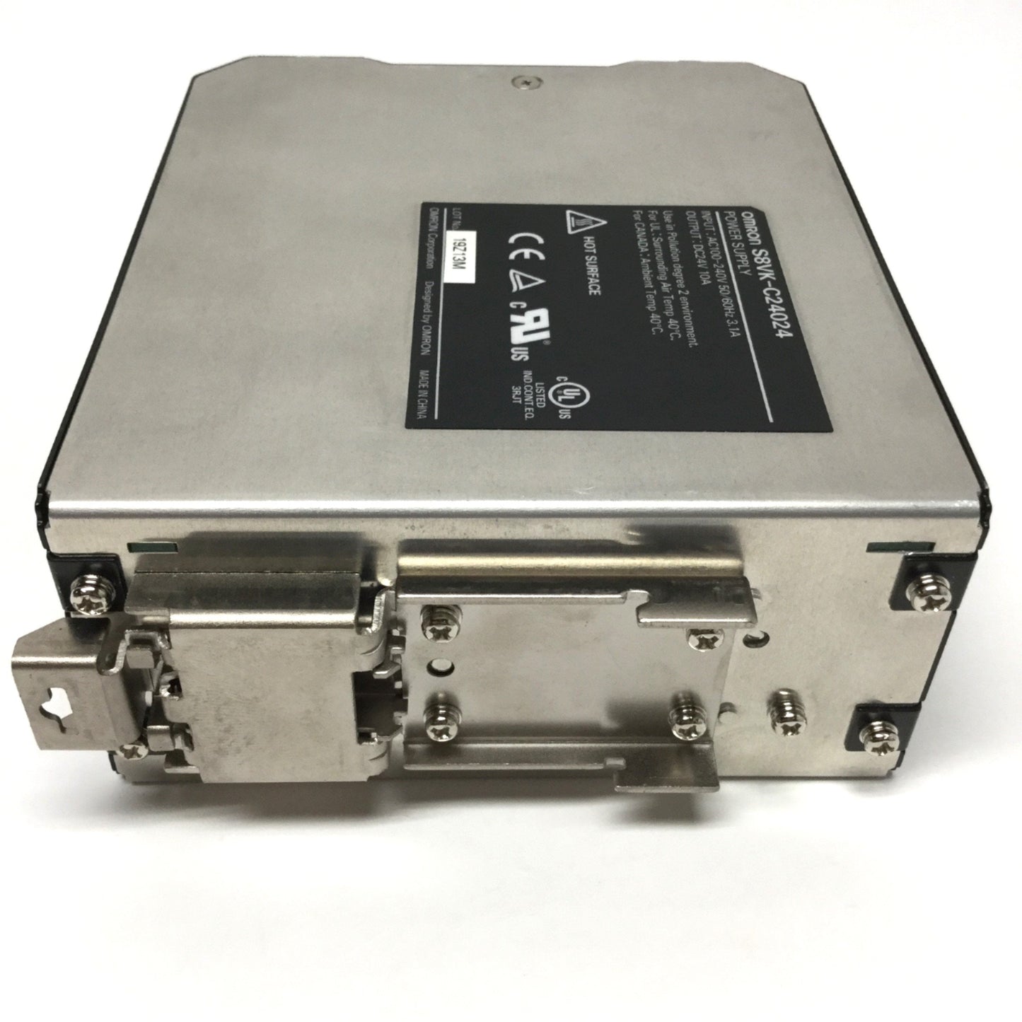 New – Open box Omron S8VK-C24024 DIN Mount Power Supply 100-240VAC In, 24VDC 10A Out 240W