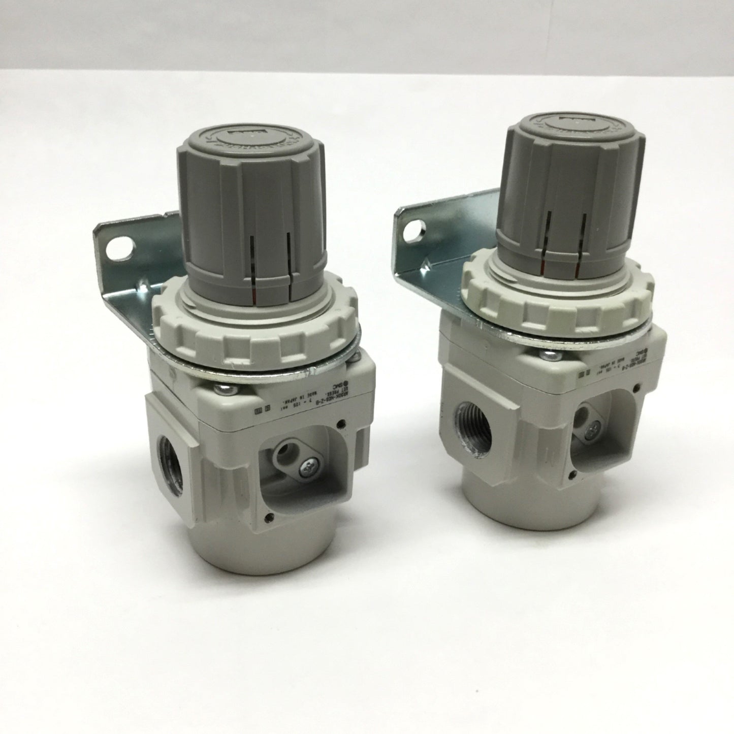 Used Lot of 2 SMC AR30K-N03-Z-B Regulator w/ Backflow Function, 7-125psi, 3/8" NPT