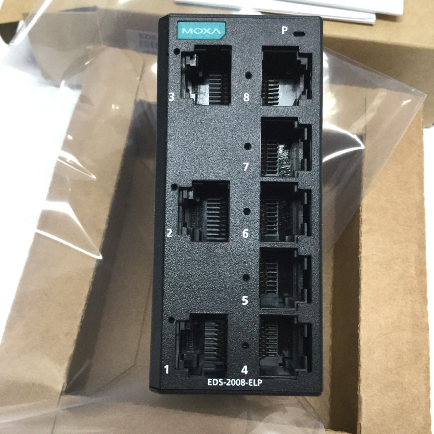New Moxa EDS-2008-ELP Unmanaged Ethernet Switch 8-Port 10/100BaseT(X) RJ45, 12-48VDC