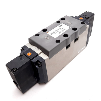 New SMC VSR8-8-FHG-D-1Z Solenoid Valve, 3-Position 5-Port, 80-120VAC, 0.2-1.0MPa