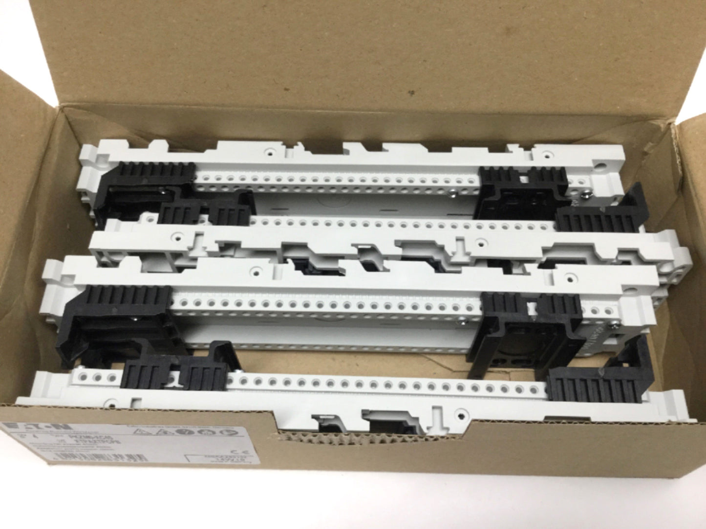 New – Open box Lot of 4 Eaton PKZM0-XC45 Top-Hat Mounting DIN Rail Adapter Plates, 45mm W