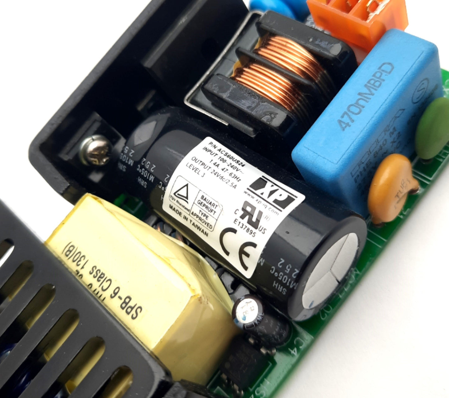 Used XP Power ACS60US24 DC Power Supply 100-240VDC 1.4A 24VDC 2.5A