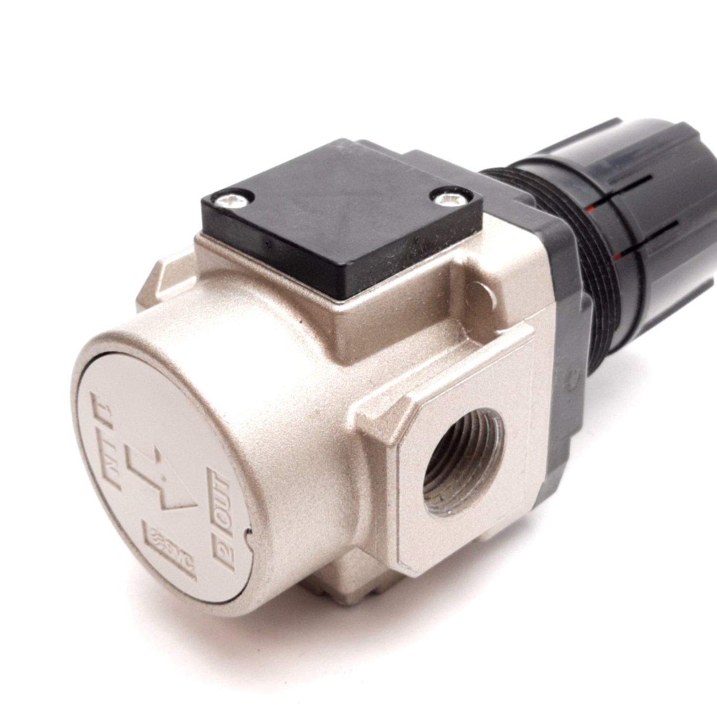 Used SMC AR30K-N03-Z Pressure Regulator, Supply: 145psi, Set: 7-125psi, 3/8" NPT