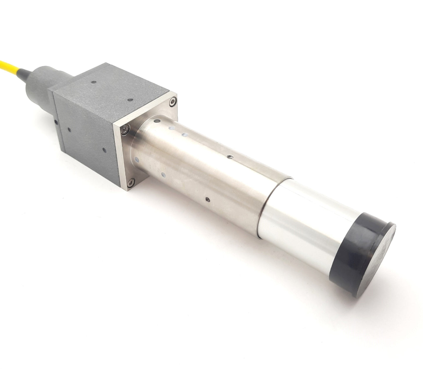 New IPG Photonics YLP-0.5/100/20/10-HC Ytterbium Fiber Laser, 10W, 1064nm 24VDC 100W