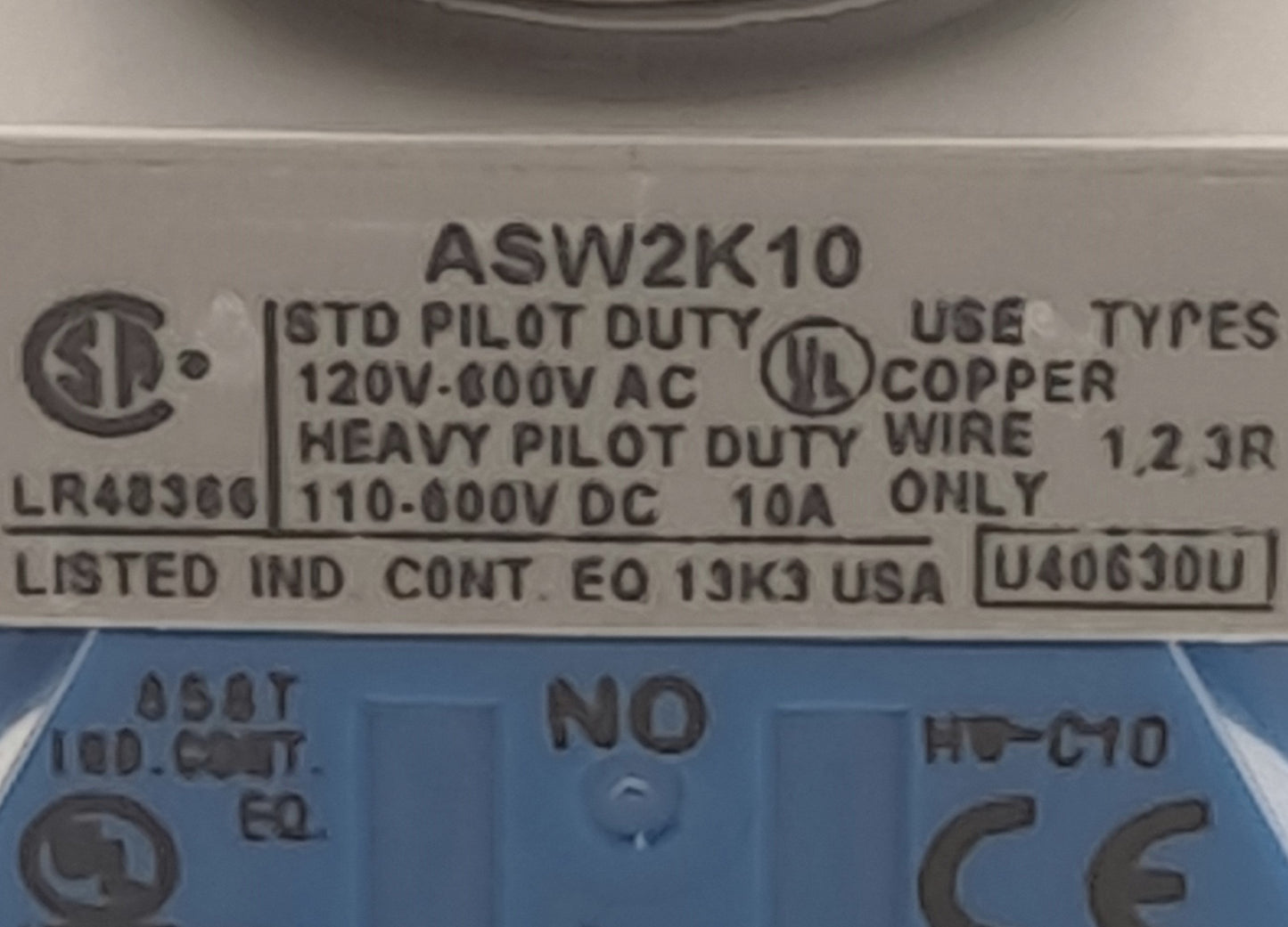 Used Idec ASW2K10 Maintained Key Selector Switch, 2-Position, 1NO Contact, Round 22mm