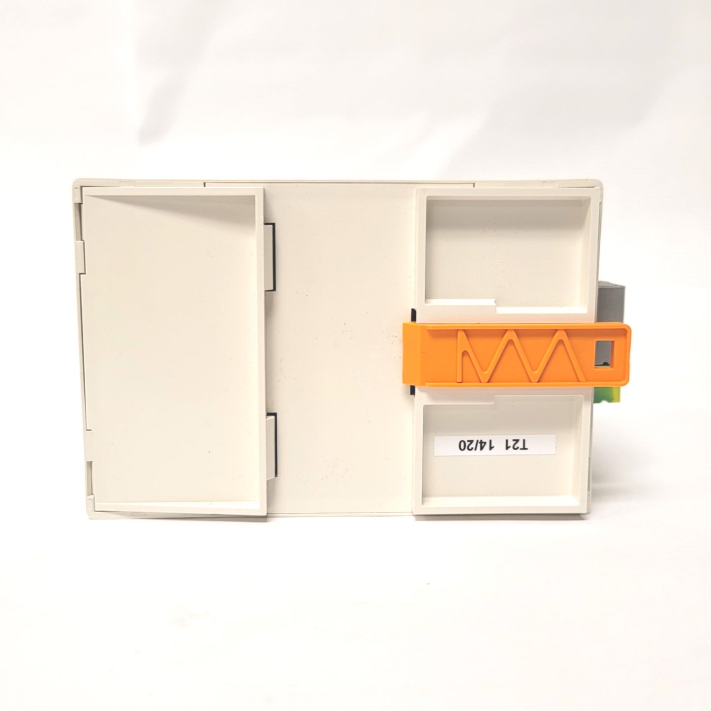 New Phoenix Contact EM-DUO/120/15/GFI 5600462 DIN Rail Mounted Power Outlet 120V 15A