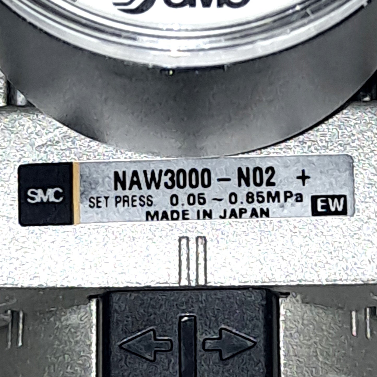 Used SMC NAW3000-N02 Filter, NAV3000-N03-5D Valve, NAR2000-N02 Regulator, 24VDC
