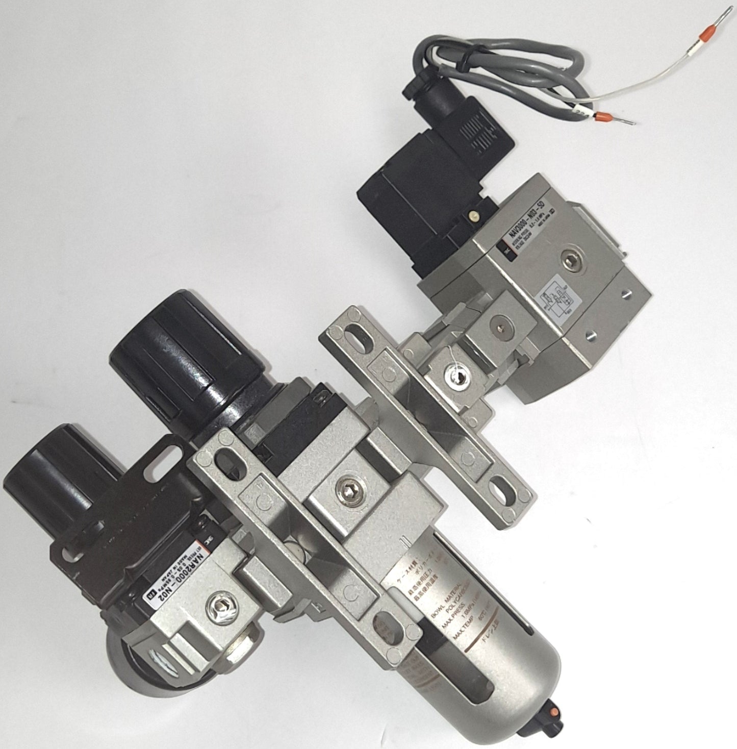 Used SMC NAW3000-N02 Filter, NAV3000-N03-5D Valve, NAR2000-N02 Regulator, 24VDC