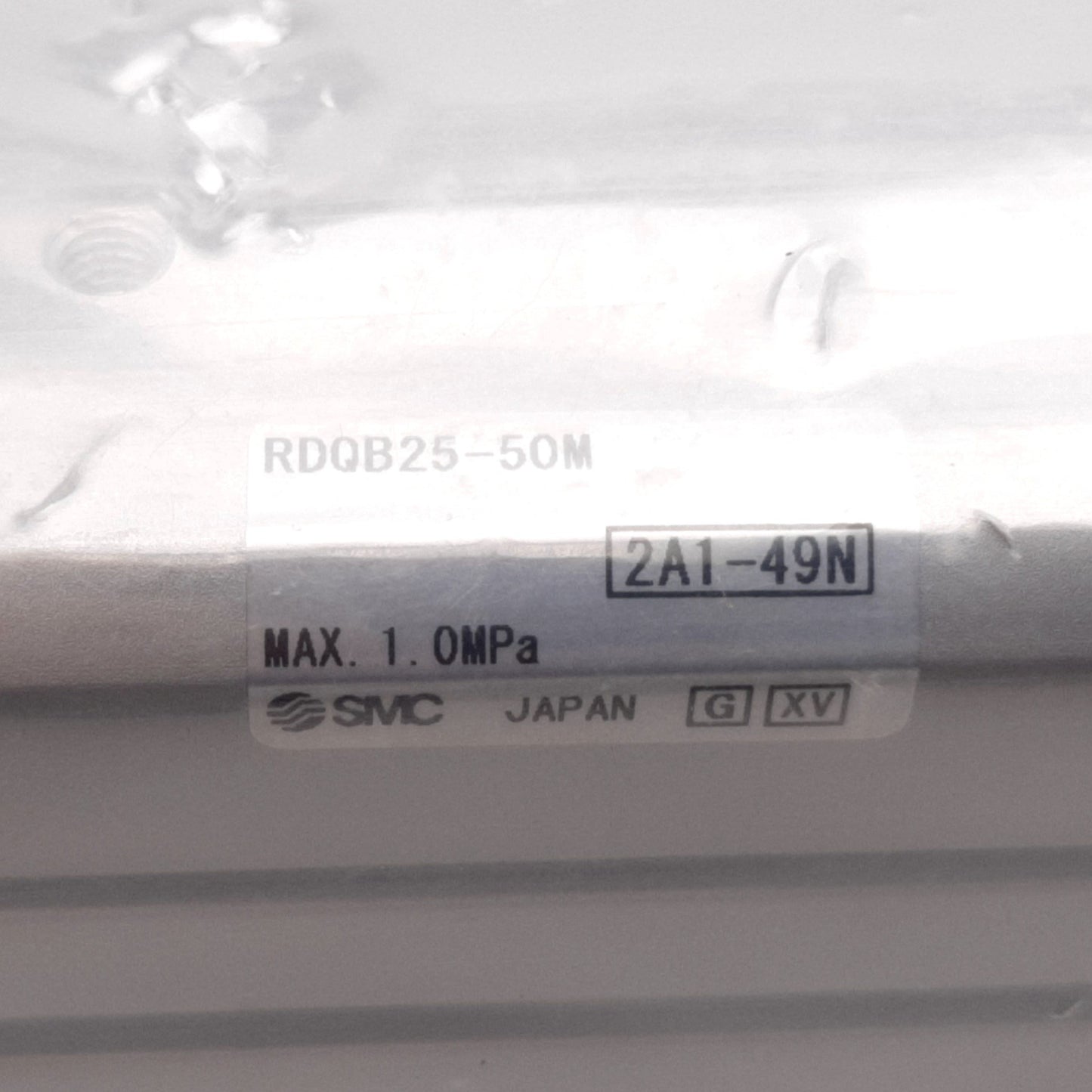 New SMC RDQB25-50M Compact Cylinder W/ Air Cushion, Bore: 25mm, Stroke: 50mm, M5x0.8