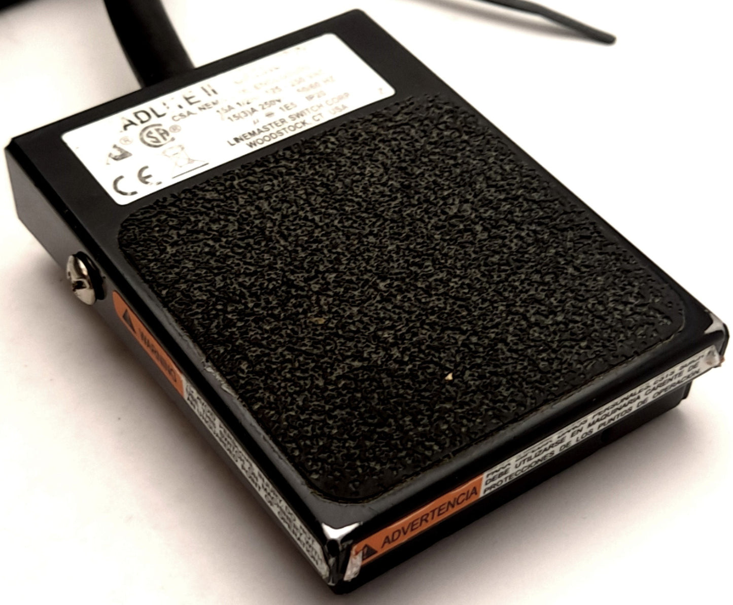 Used Lot of 2 Linemaster T-91-S Treadlite II Momentary Foot Pedal Switch, 250VAC 15A