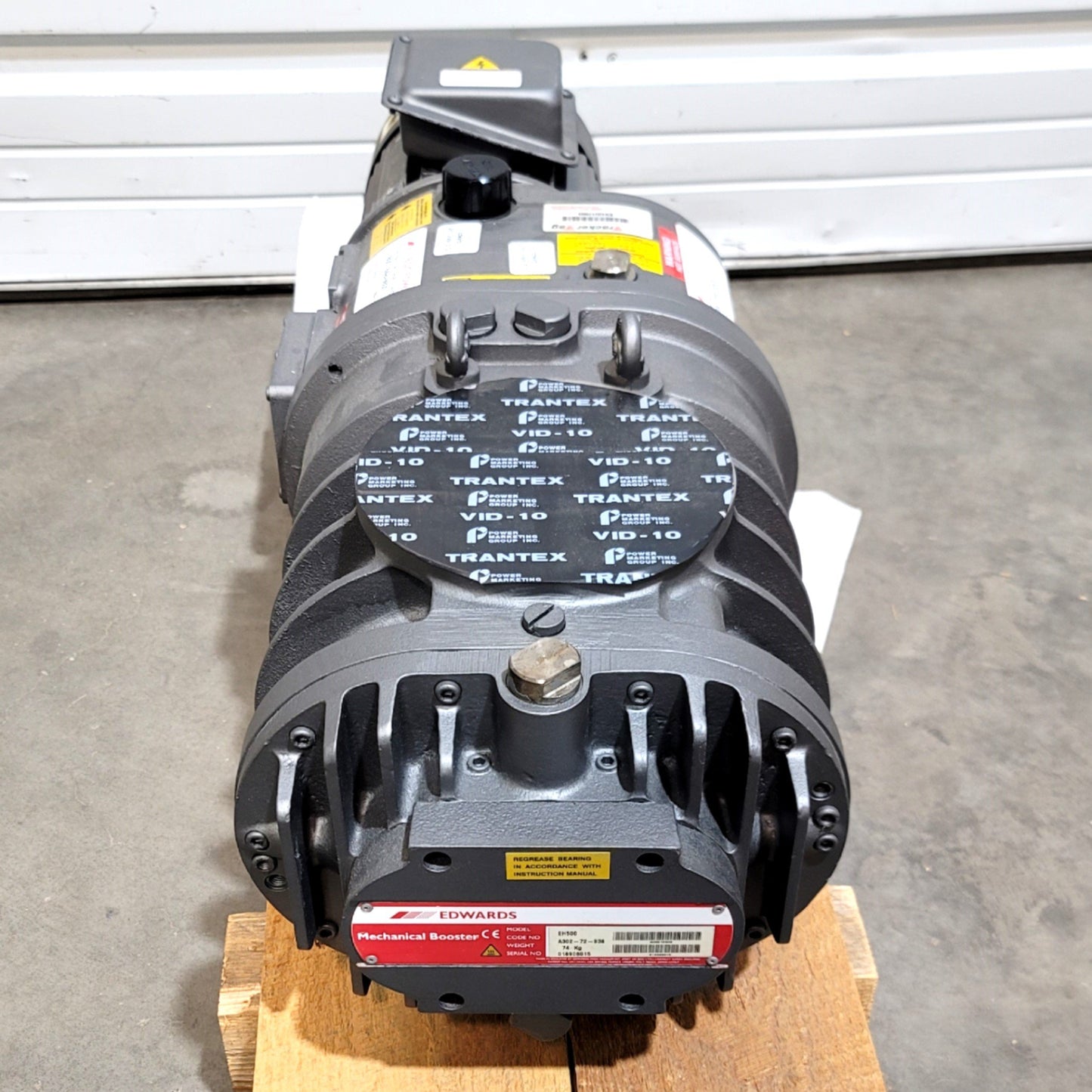 New Edwards A302-72-936 EH500 Mechanical Booster Pump 208-230/460VAC 0-90mbar 2.2kW