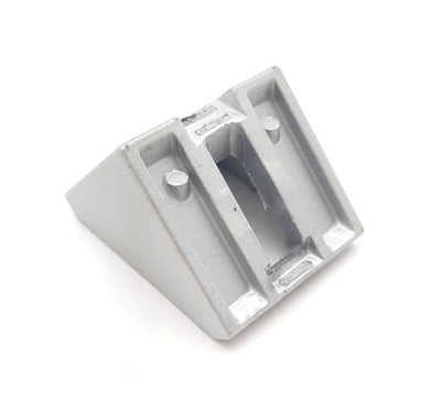Used Lot of 8 80/20 14074 39mm Slotted Inside Corner Bracket Series 40, 90°