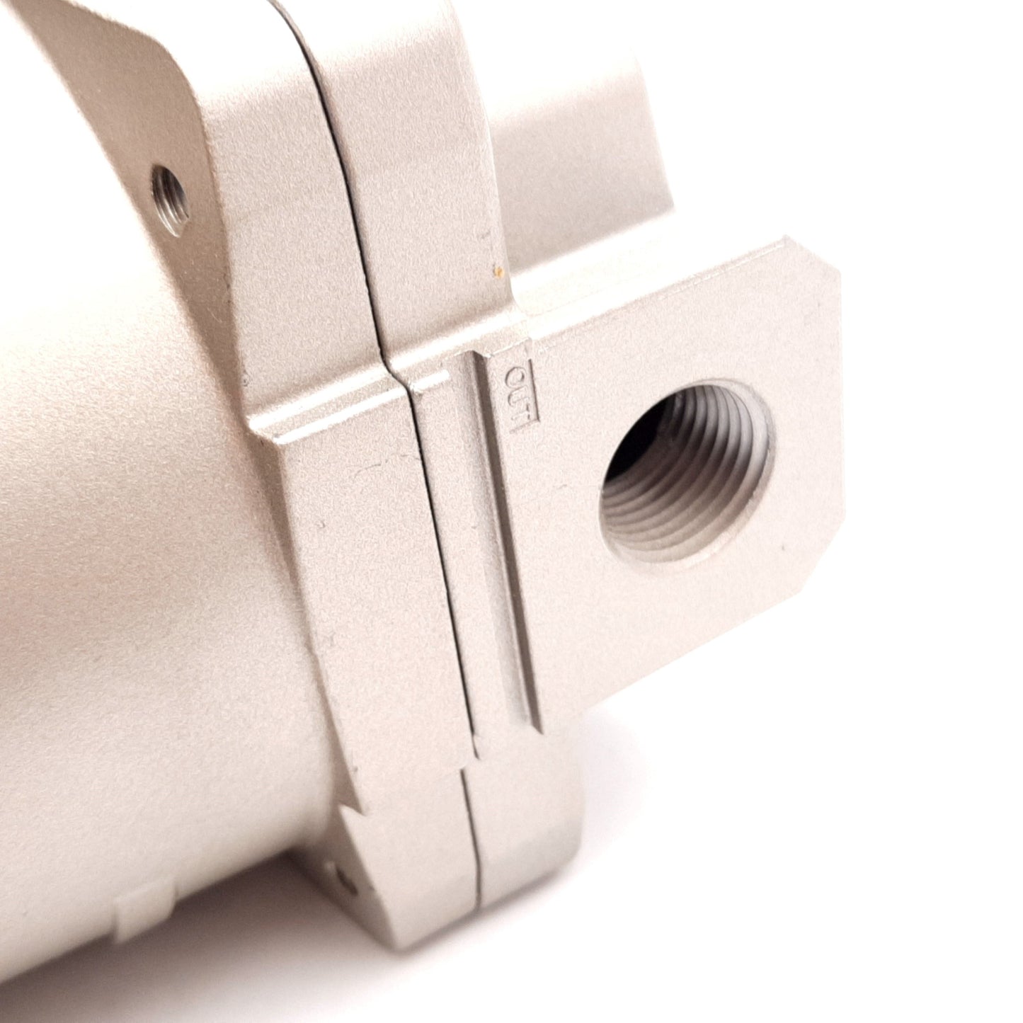 New – Open box SMC AM450C-N04D Pneumatic Mist Separator, Pressure: 1.0MPa Max, Ports: 1/2" NPT