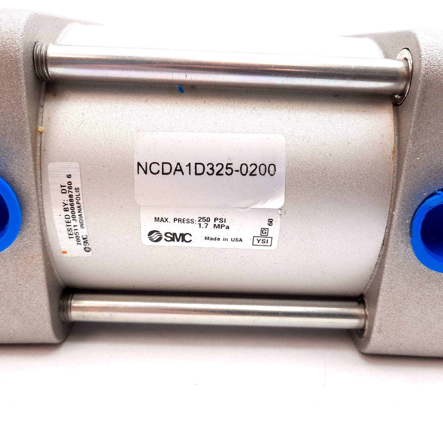 New SMC NCDA1D325-0200 Pneumatic Cylinder, Bore: 3.25", Stroke: 2", 250psi, 1/2" NPT