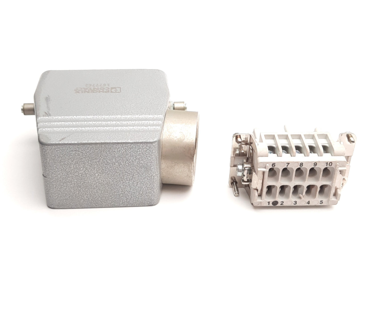 Used Phoenix Contact 17 71 20 2 Female Insert w/ 1677762 Hood, 10-Pole, 16A 400V AC