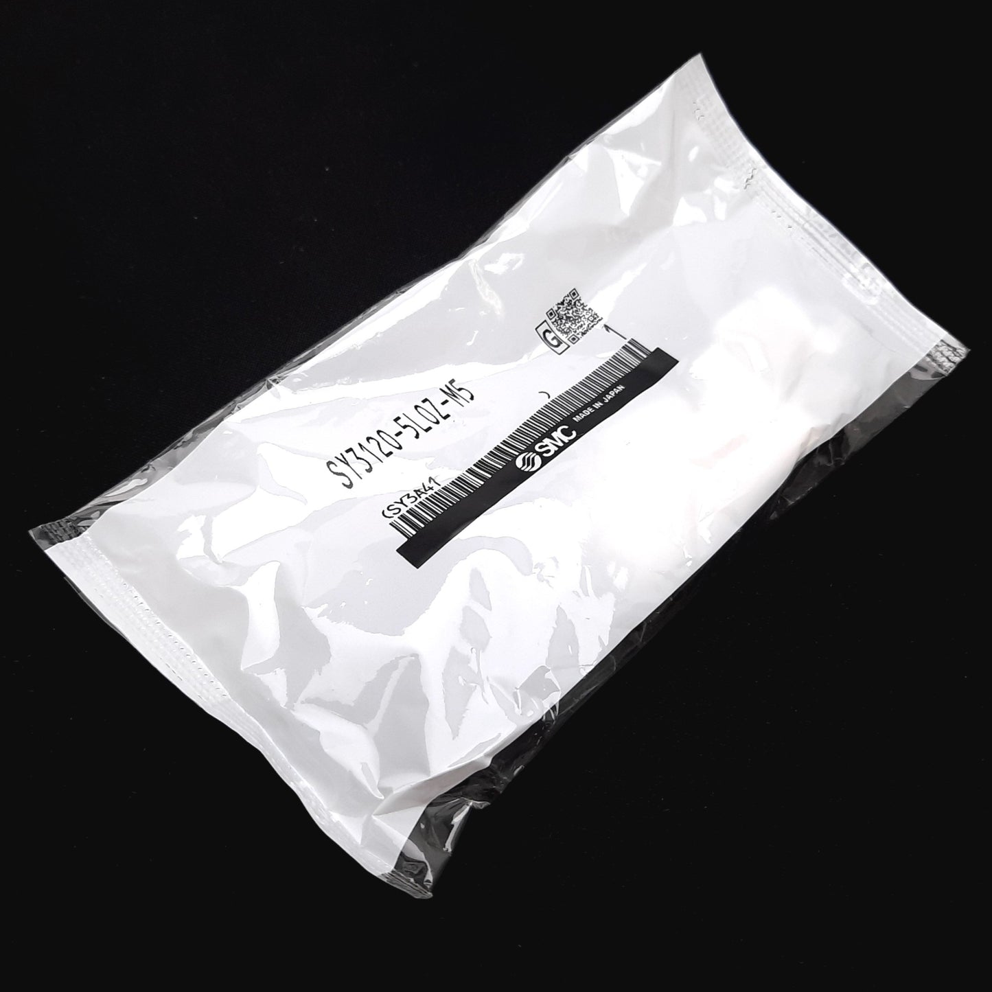 New SMC SY3120-5LOZ-M5 Solenoid Valve, 2-Position 5-Port, 24VDC, 0.15-0.7MPa, M5x0.8