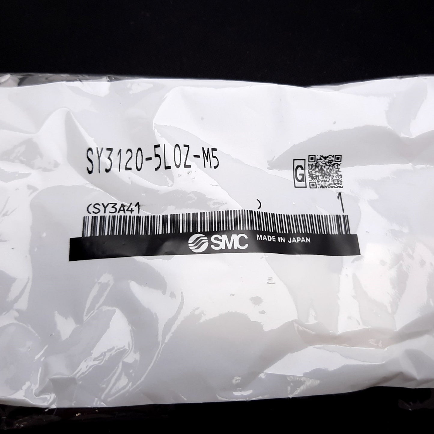 New SMC SY3120-5LOZ-M5 Solenoid Valve, 2-Position 5-Port, 24VDC, 0.15-0.7MPa, M5x0.8