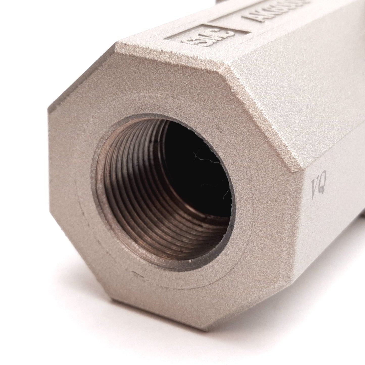 New SMC AK6000-F06 Check Valve, Cracking Pressure: 0.02MPa, Ports: G3/4