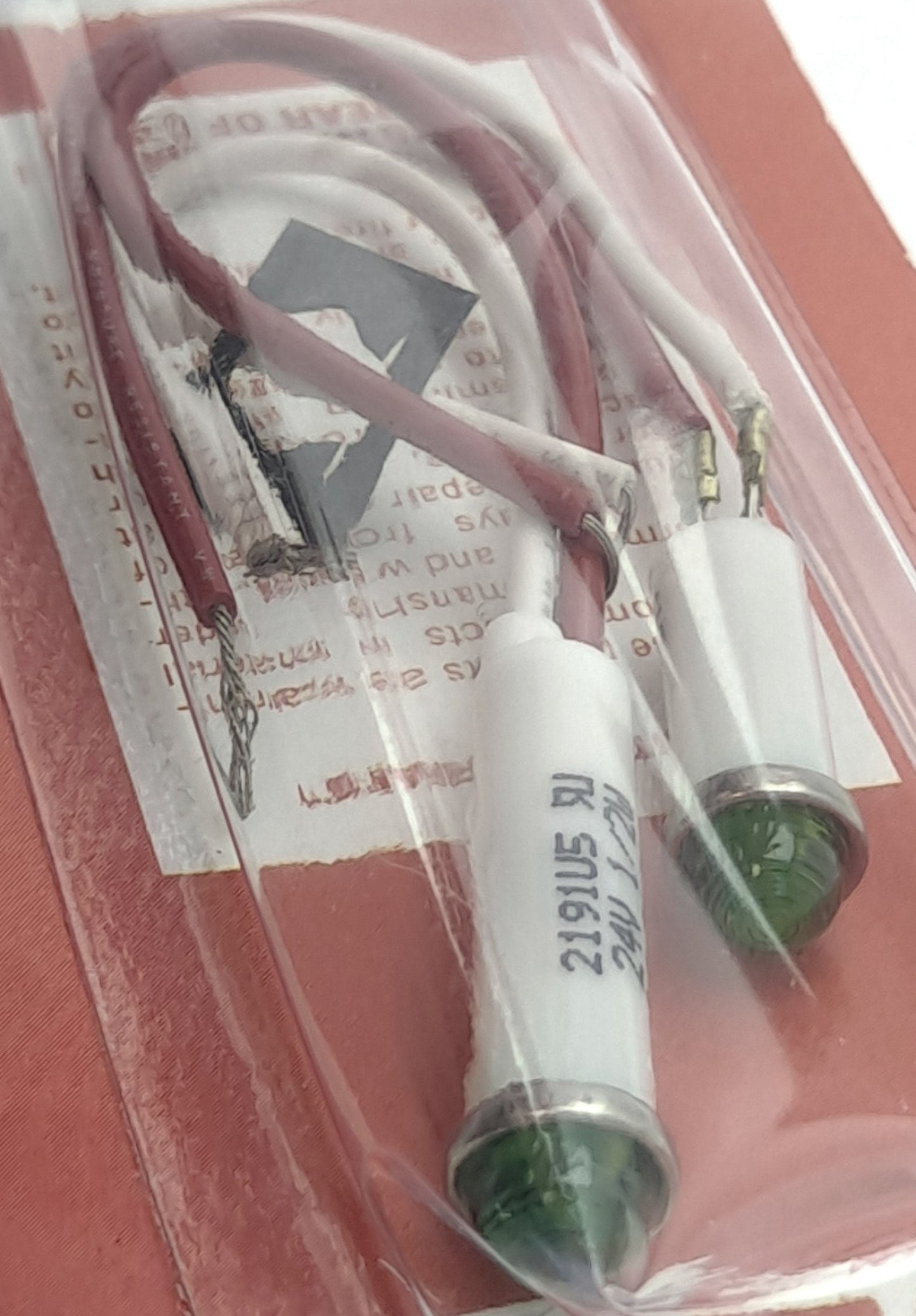 New Lot of 2 Linrose B2191U5-24V Green LED Indicator Lights, 24V, 5/16" Dia. Mount