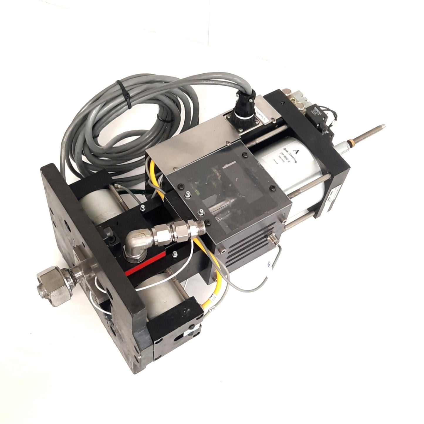 Used Liquid Controls Corp PSM4 Liquid Silicone Dispense Head For Sil-Pro Mold Machine