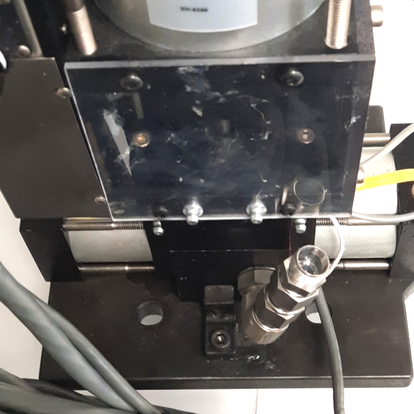 Used Liquid Controls Corp PSM4 Liquid Silicone Dispense Head For Sil-Pro Mold Machine