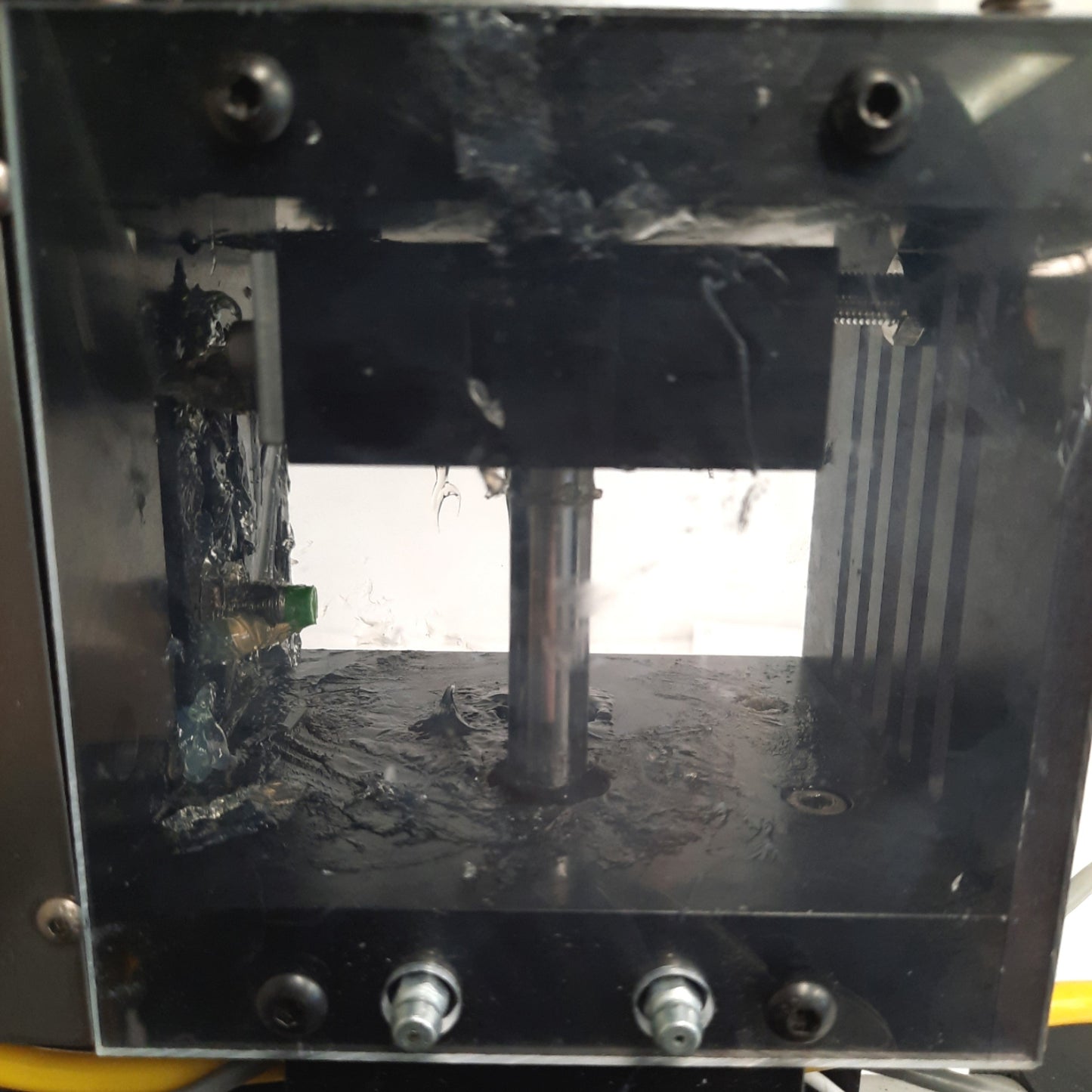 Used Liquid Controls Corp PSM4 Liquid Silicone Dispense Head For Sil-Pro Mold Machine