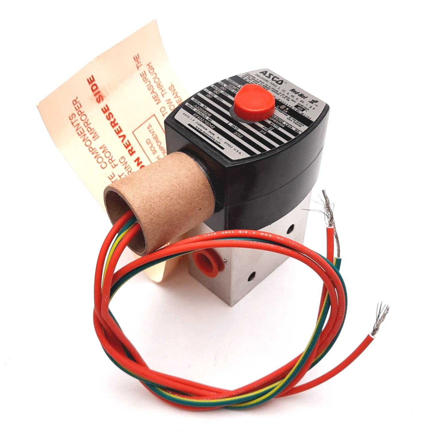 New Asco EF8327G042 Red-Hat II Solenoid Valve, 3-Port, 115-120VAC, 150psi, 1/4" NPT