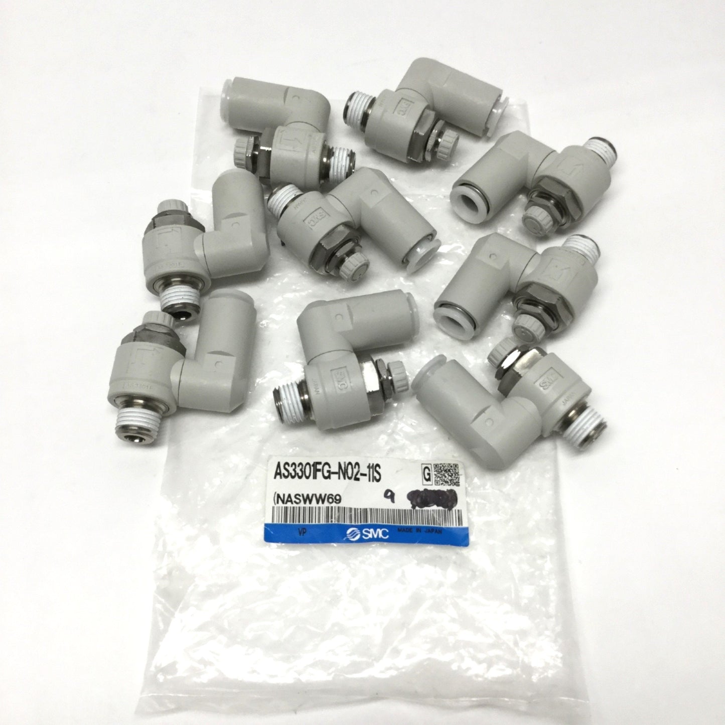 New Lot of 9 SMC AS3301FG-N02-11S Elbow Speed Control Fittings 1/4" NPT x Ø3/8" Tube