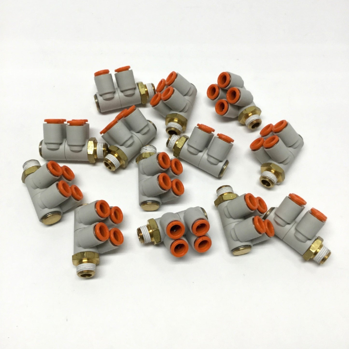 Used Lot of 13 SMC KQ2ZD07-34S Double Branch Universal Elbow Fittings Ø1/4" x 1/8 NPT