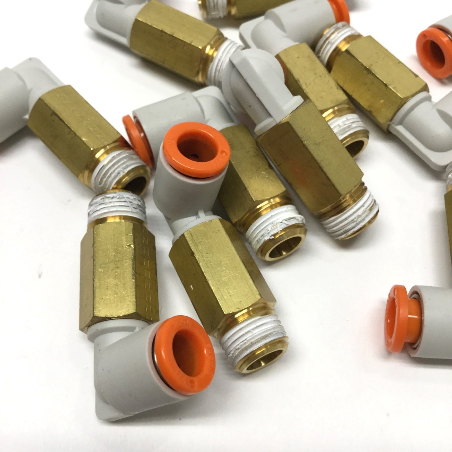 Used Lot of 11 SMC KQ2W07-34S Extended Male Elbow One-Touch Fittings Ø1/4" x 1/8" NPT