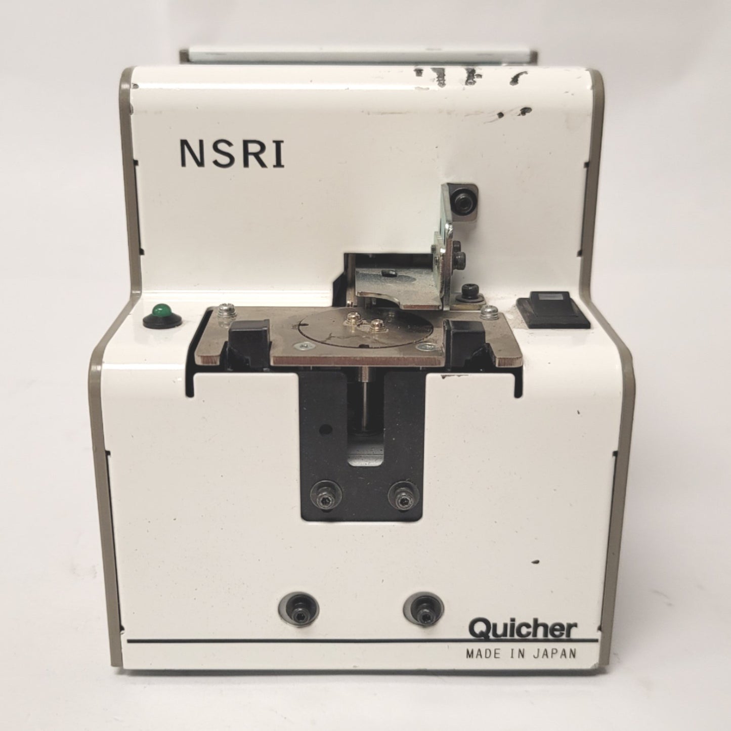 Used Ohtake NSRI-SR20 Automatic Screw Feeder For 2mm Fasteners, 15VDC
