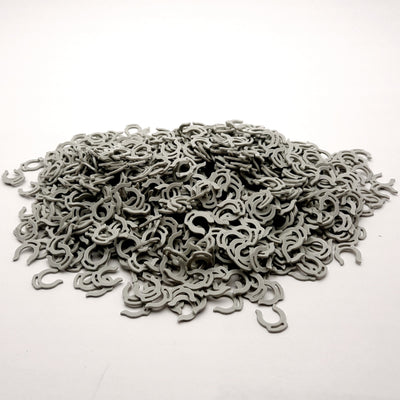 New – Open box Lot of 998 Polyconn PC111G-4 Gray Plastic Locking Clips, 1/4" Size