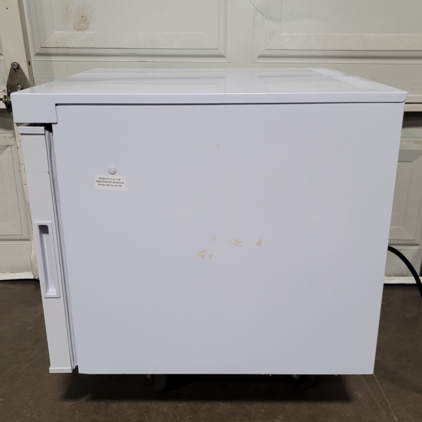 Used VWR 76210-390 HCUCFS-0120-LH Benchtop Lab Freezer 1.7CuFt, -15 To -25°C, 120VAC