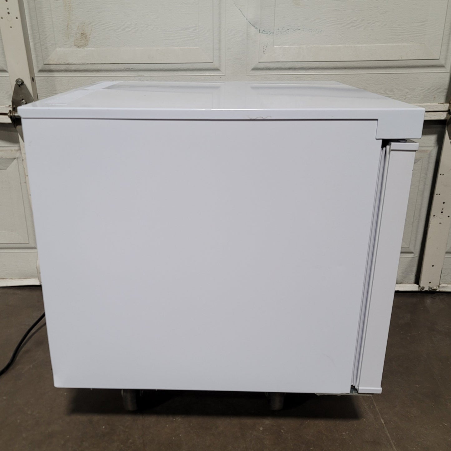 Used VWR 76210-390 HCUCFS-0120-LH Benchtop Lab Freezer 1.7CuFt, -15 To -25°C, 120VAC