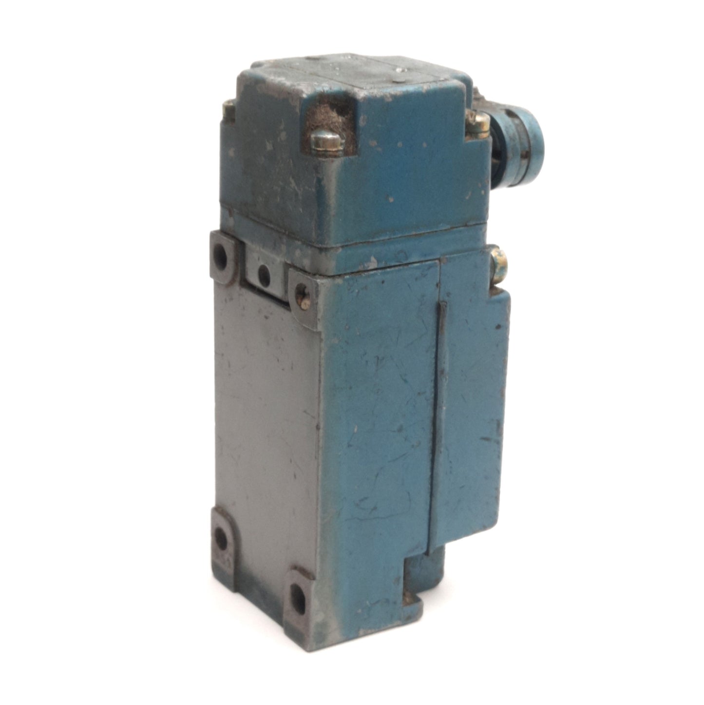 Used Eaton Cutler Hammer E50SA Limit Switch w/ Lever, 1NO/NC, 12VAC 10A / 125VDC 1A