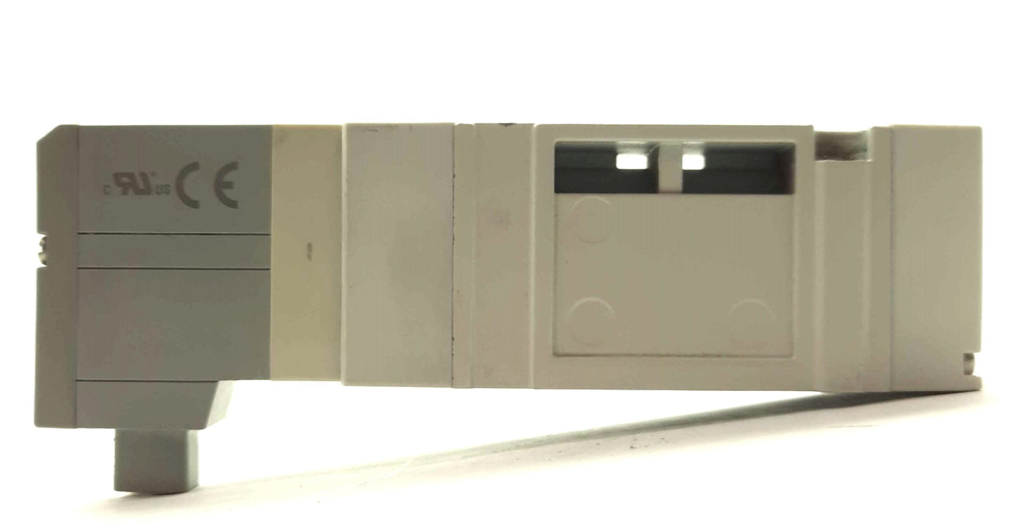 Used SMC SV2200-5FU Solenoid Air Valve, 2-Position 5-Port, 24VDC, 0.15-0.7MPa