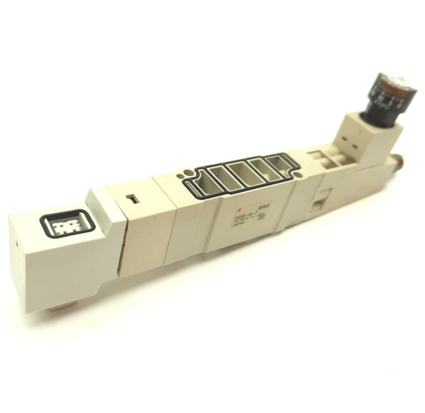 New SMC SV2000-N0-P Manifold/Valve Interface Regulator, 14-100psi, w/0-150psi Gauge