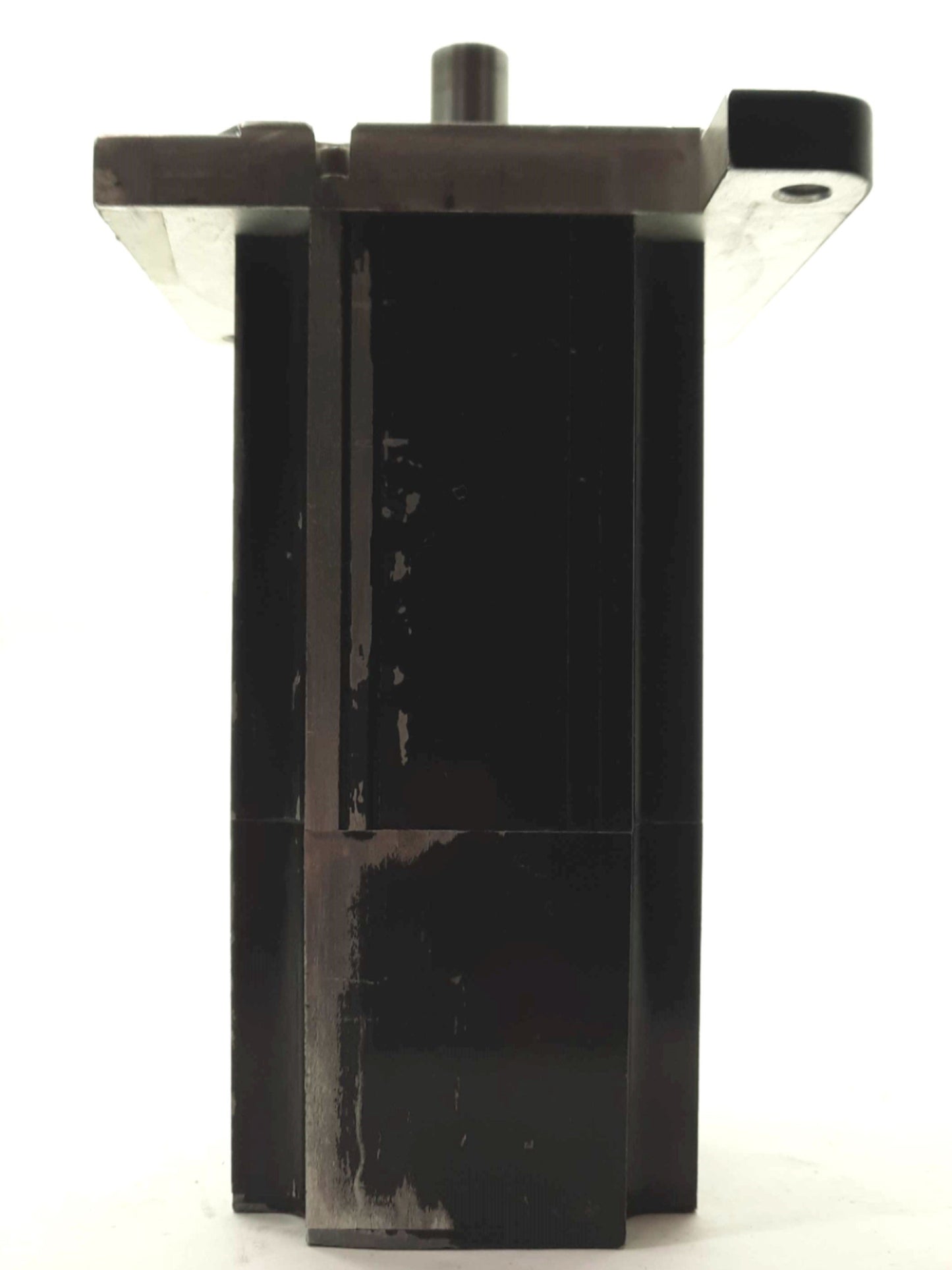 Used Parker MTS MPM891-1864 MaxPlus Servo Motor .41kW 5/8"Shaft 3Ø 230VAC 1.9A *Face*