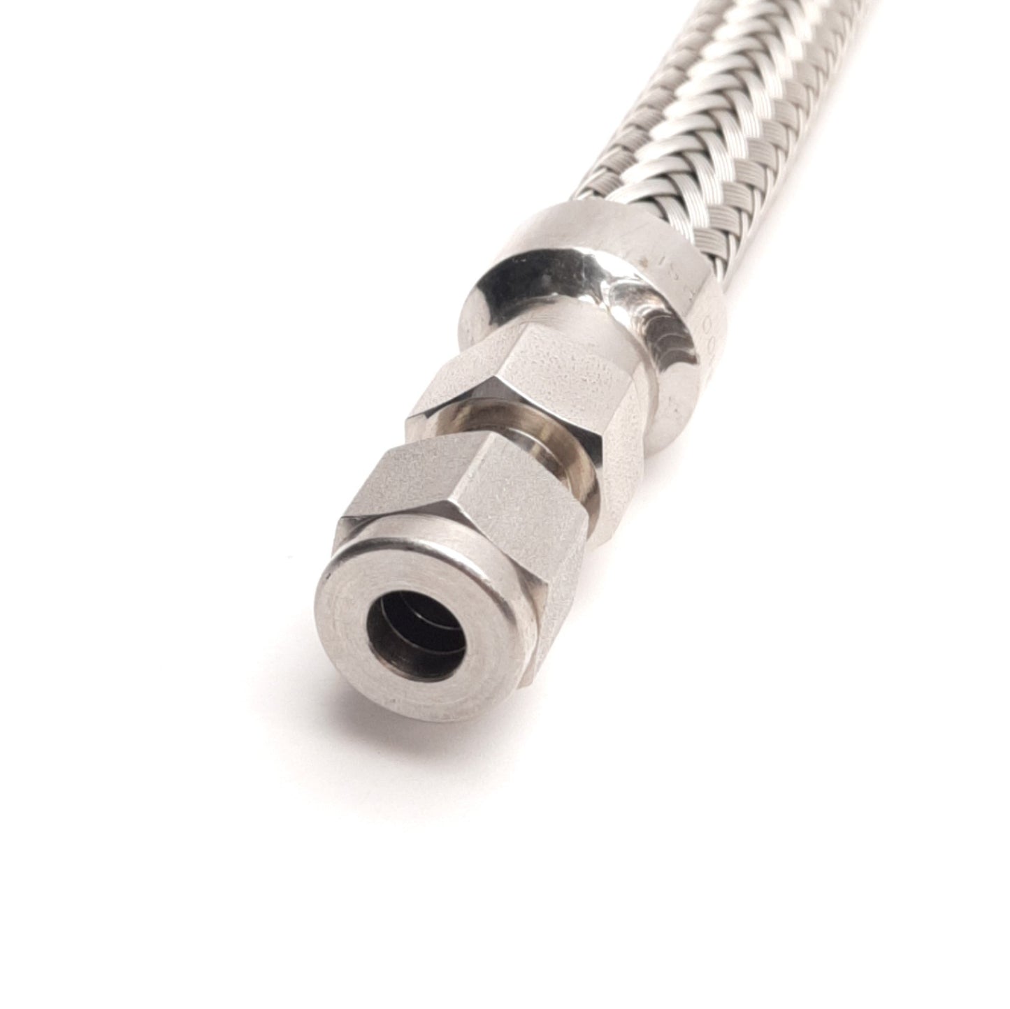 Used Swagelok SS-FM4SL4-24 Stainless Steel Hose, 1/4" Tube, 24" Length, 3100 Psi Max
