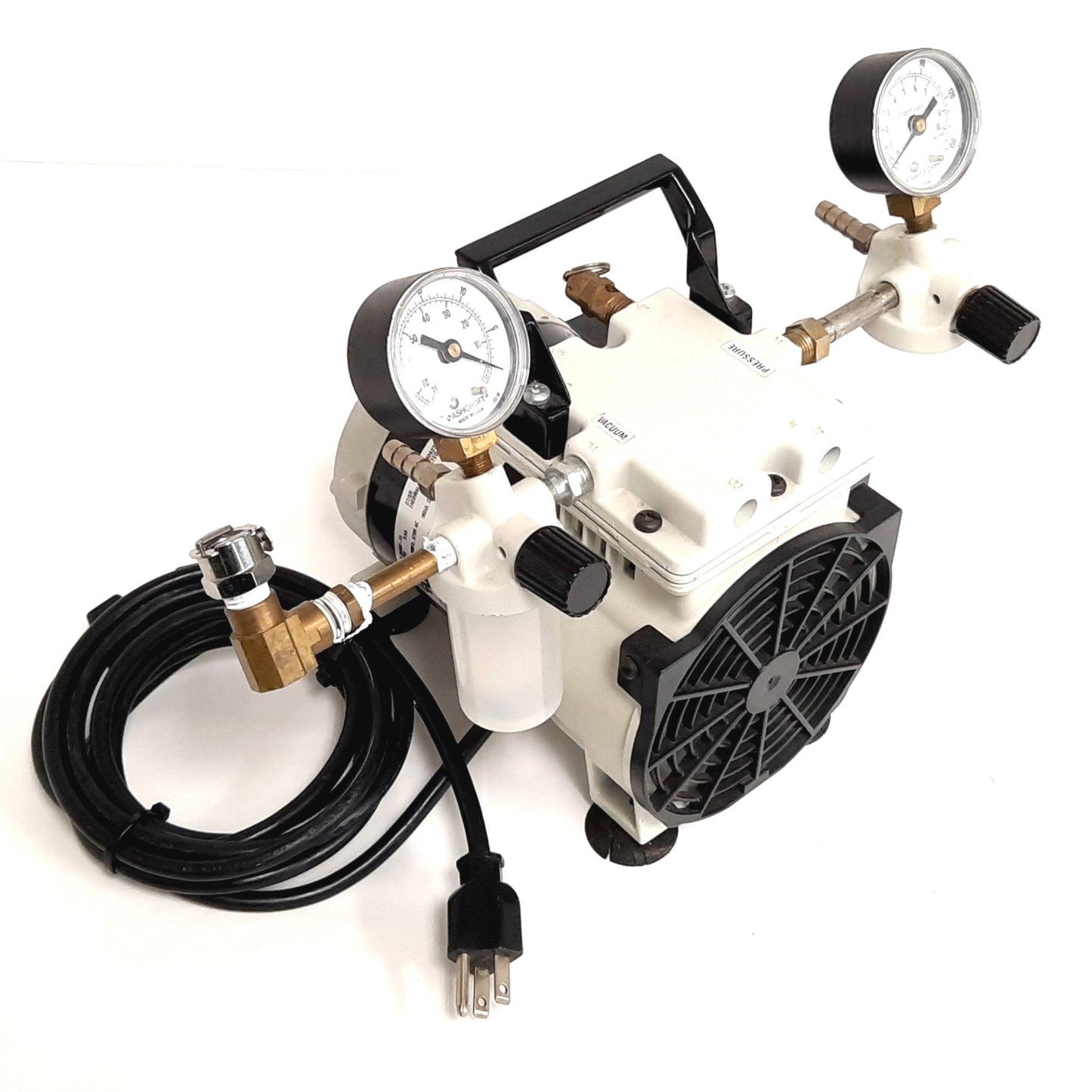 Used Welch 2545B-01 Vacuum Pump, 115VAC 60Hz 3.6A, Motor: 1/4HP, Flow: 1.6 CFM