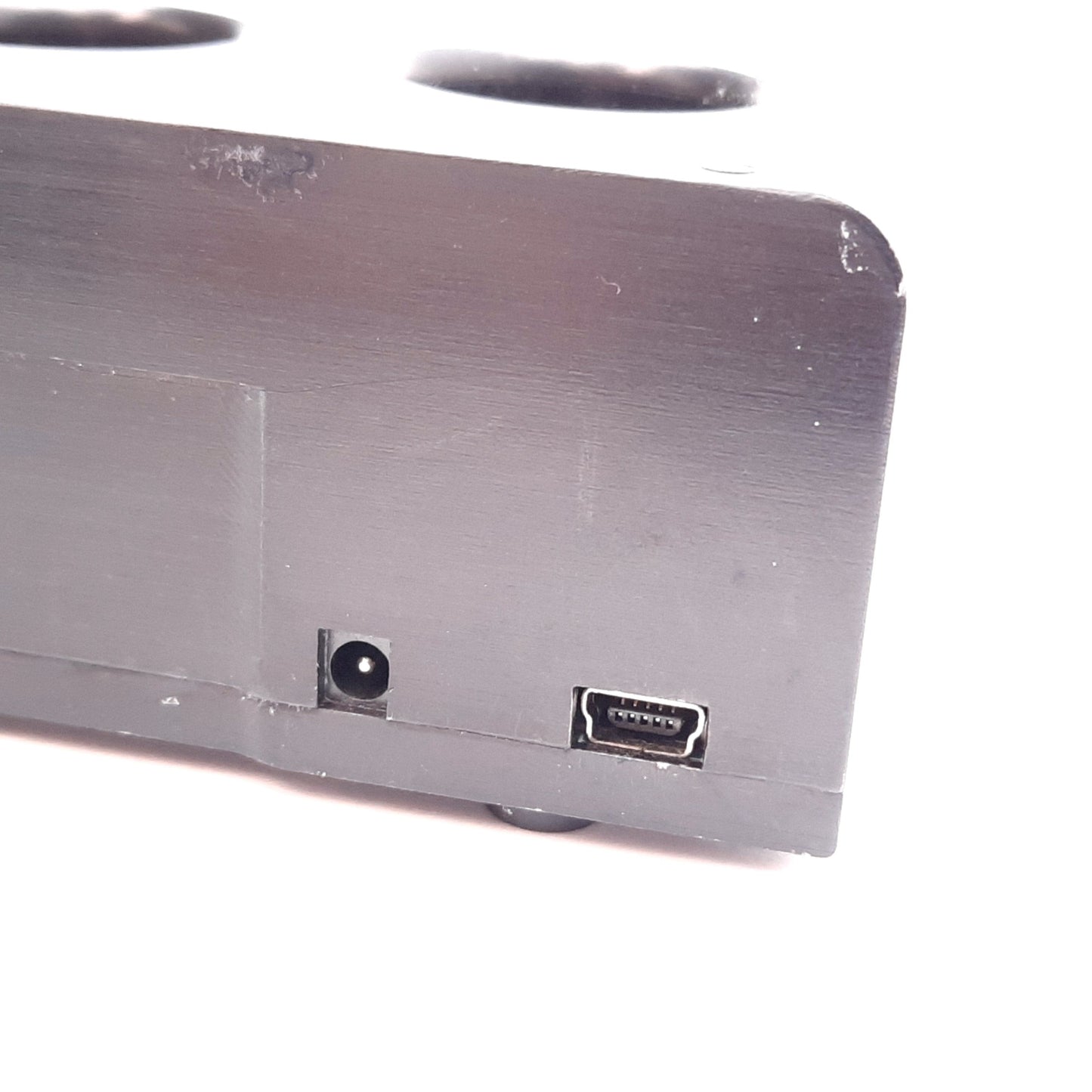 Used MadgeTech IFC406 Multiplexer Data Logger Interface, 6-Slot, Micro USB Port