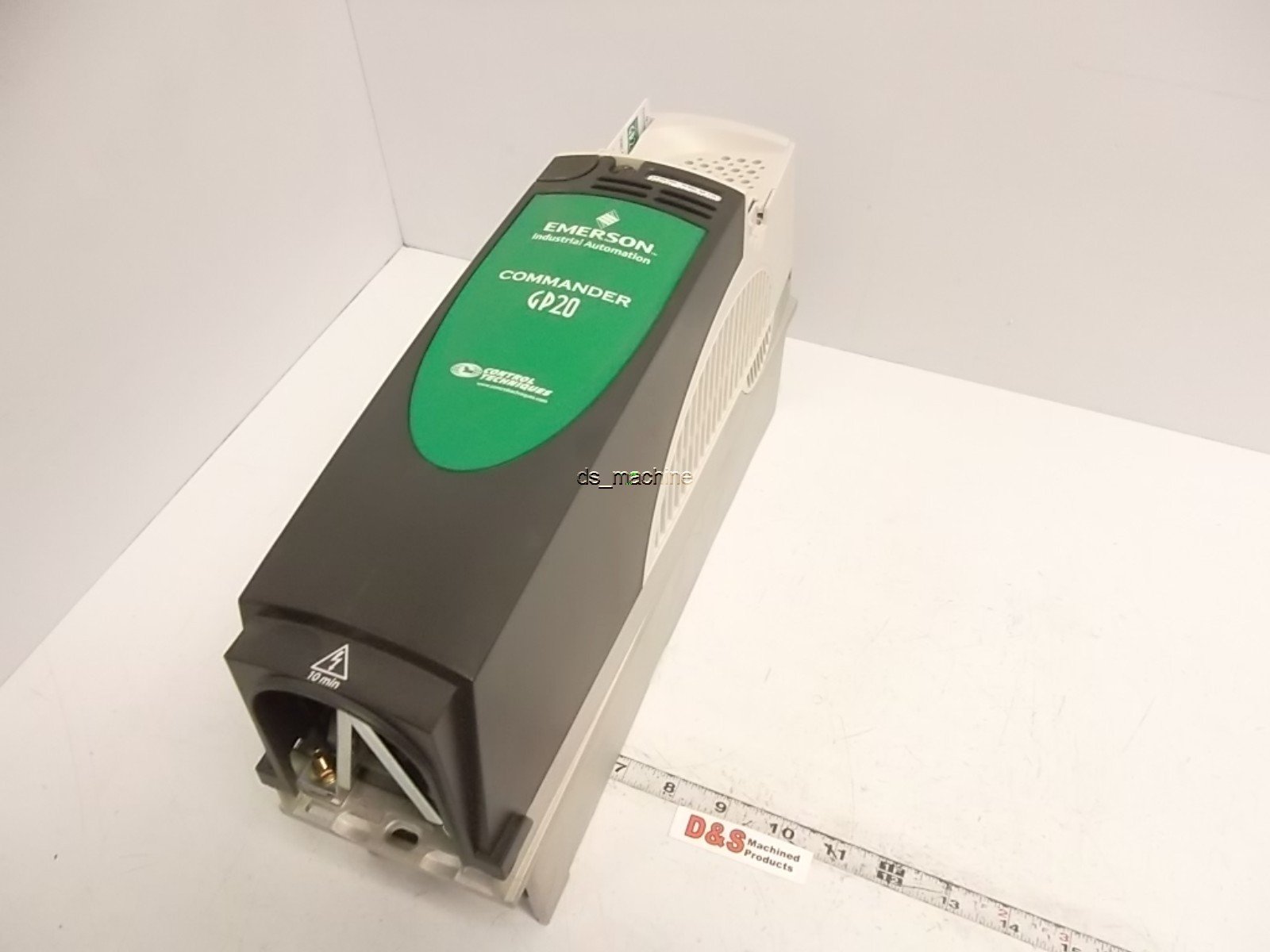 Emerson GP20 CGP1201 Commander Drive 200-240V 3PH 7.1A In, 0 Emerson GP20 CGP1201 Commander Drive 200-240V 3PH 7.1A In, 0