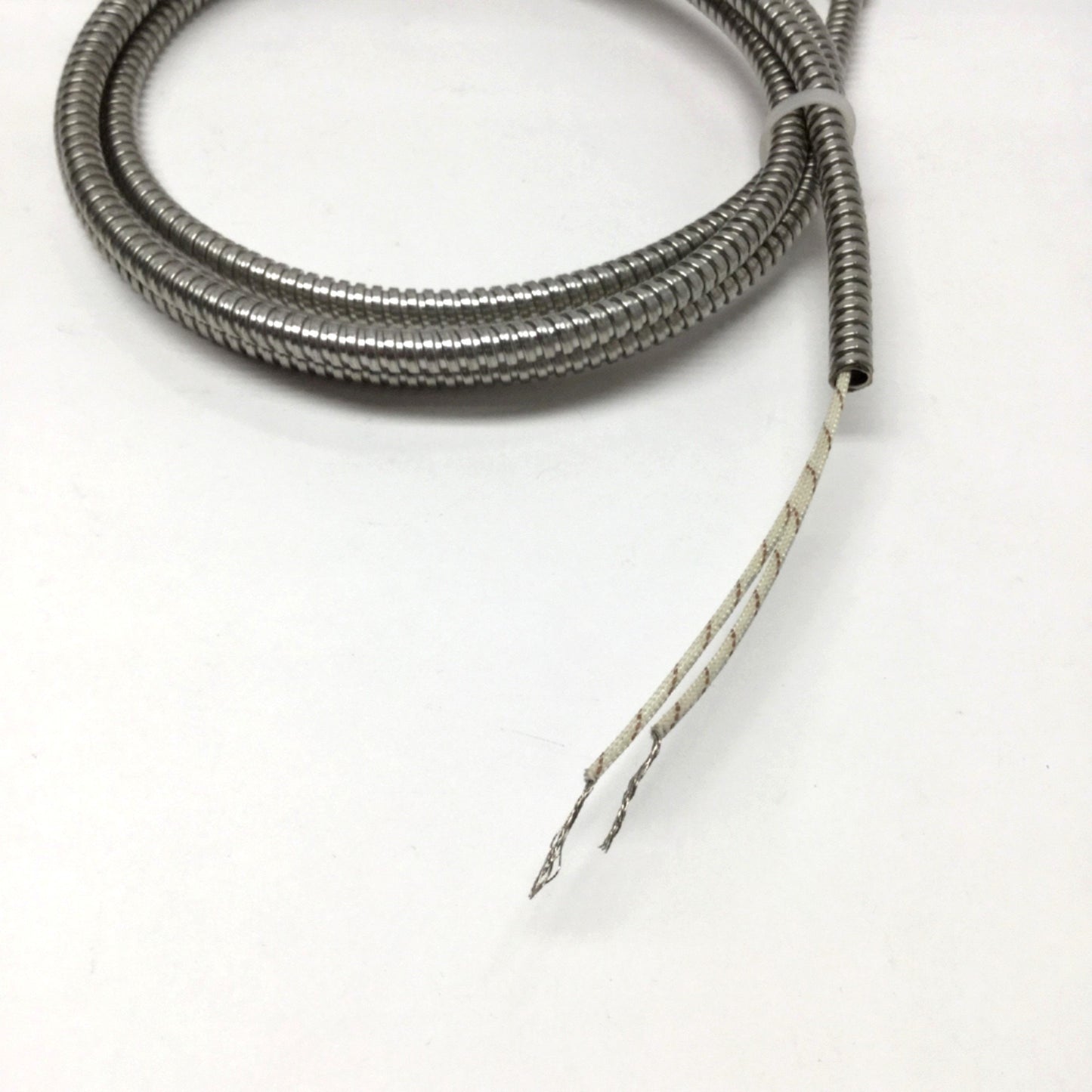 New – Open box Watlow G5A69 Firerod Cartridge Heater, Right-Angle, Ø3/8" x 5", 120V 300W, 5ft L