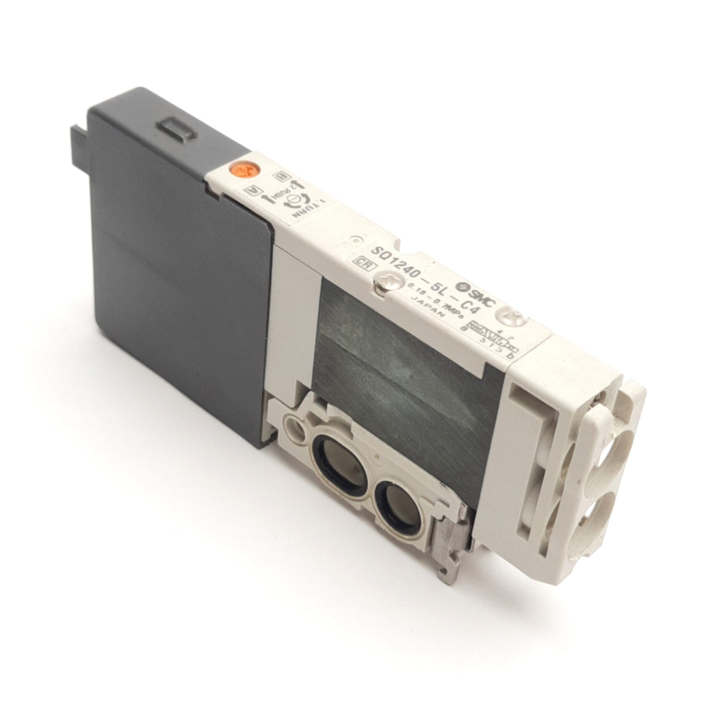 Used SMC SQ1240-5L-C4 Latching Solenoid Valve 2-Pos Double, 0.18-0.7MPa, 24V DC Coil
