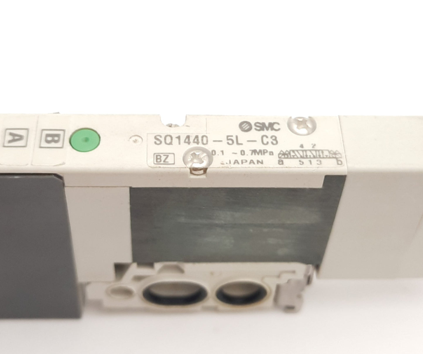 Used SMC SQ1440-5L-C3 Latching Solenoid Valve 2-Pos Single, 0.1-0.7MPa, 24V DC Coil