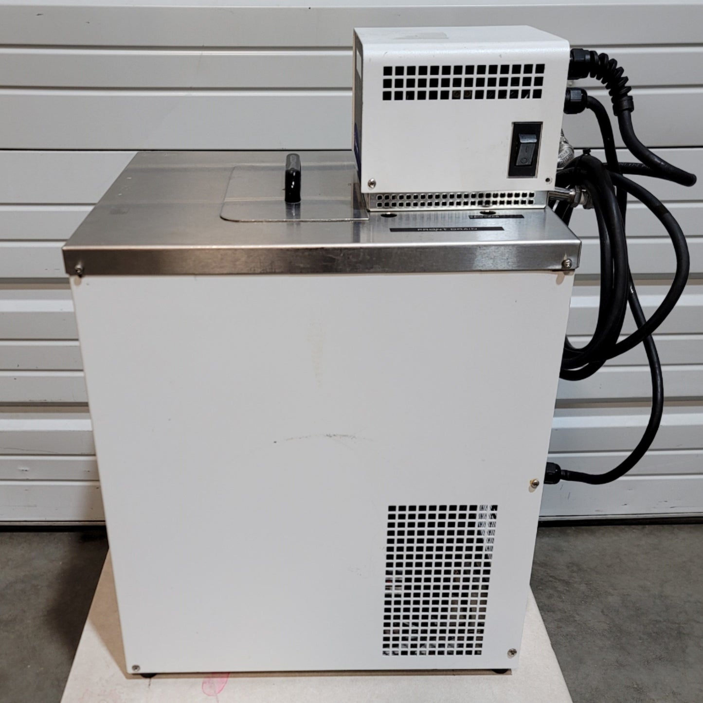 Used Fisher Scientific 3013D Isotemp Refrigerated Recirculating Chiller, -30 To 200°C