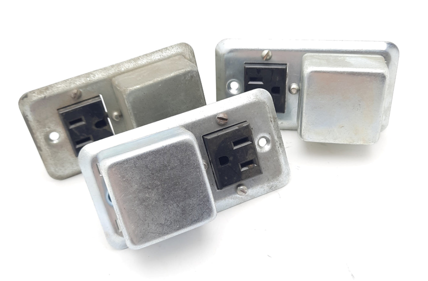 Used Lot of 3 Eaton Bussmann SRU Fusetron Box Cover Unit Single Receptacle 125V, 15A
