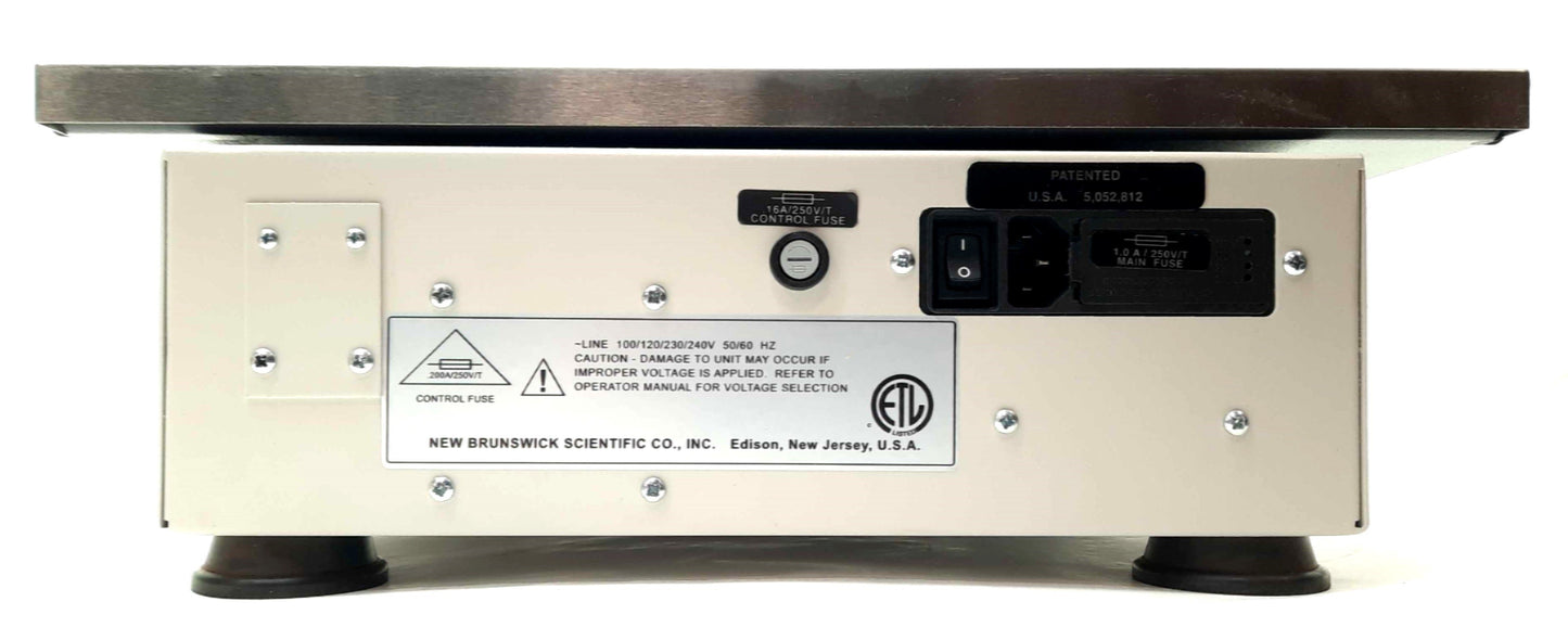 Used New Brunswick Innova 2050 Platform Shaker 16 x 12" 25-500RPM .1-99.9Hours 120VAC