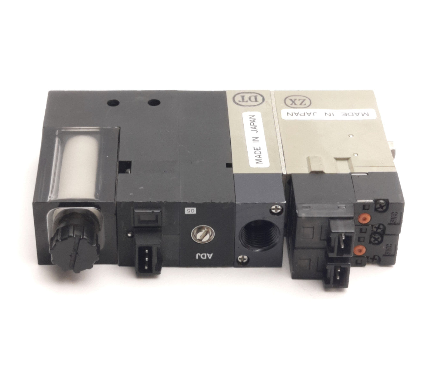 Used SMC ZSP1-S0X-15CN-D Vacuum Switch w/ (2x VJ114), NPN, 12-24V DC, -20 to -101kPa