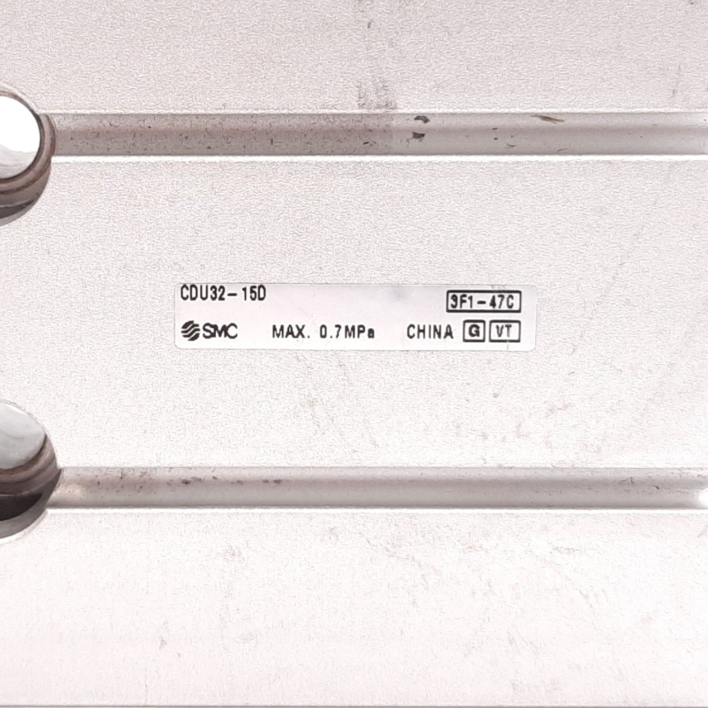 Used SMC CDU32-15D Compact Cylinder, Bore: 32mm, Stroke: 15mm, 0.7MPa, Rc1/8